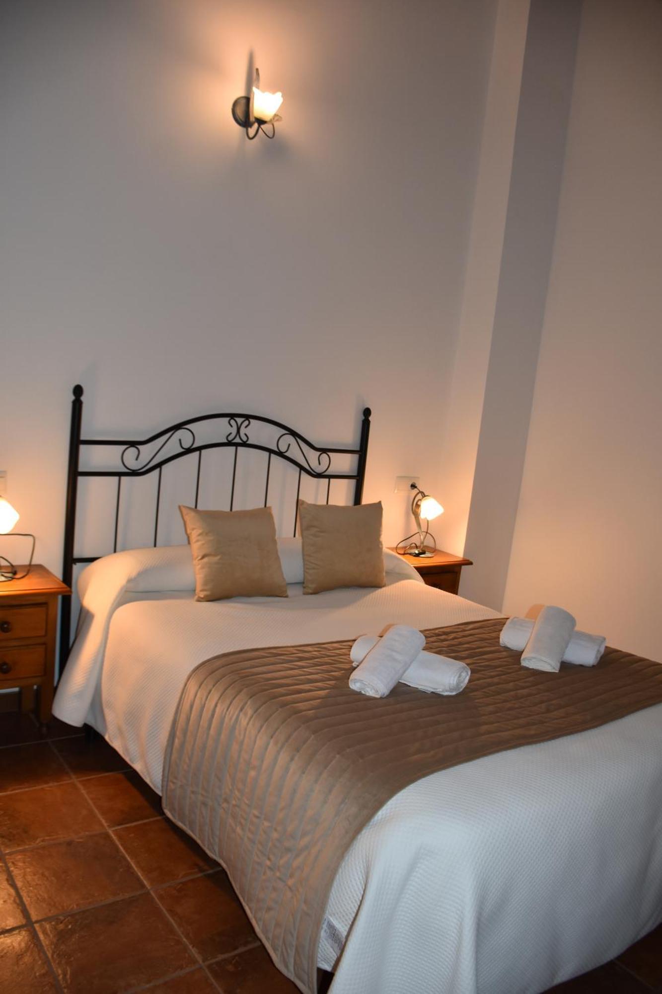 Casa Rural Del Pantano 4 Estrellas Buenache de Alarcon Dış mekan fotoğraf