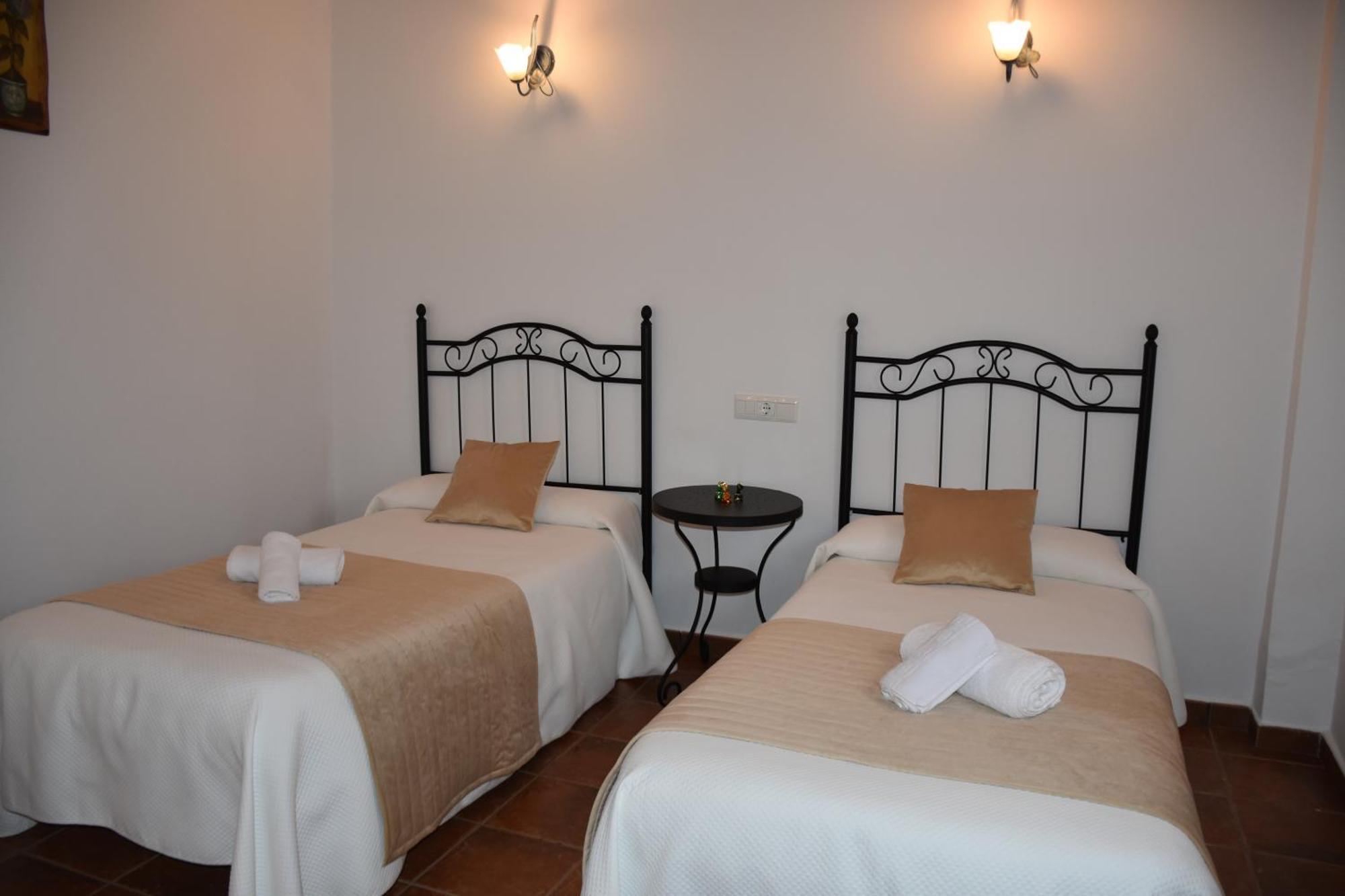 Casa Rural Del Pantano 4 Estrellas Buenache de Alarcon Dış mekan fotoğraf